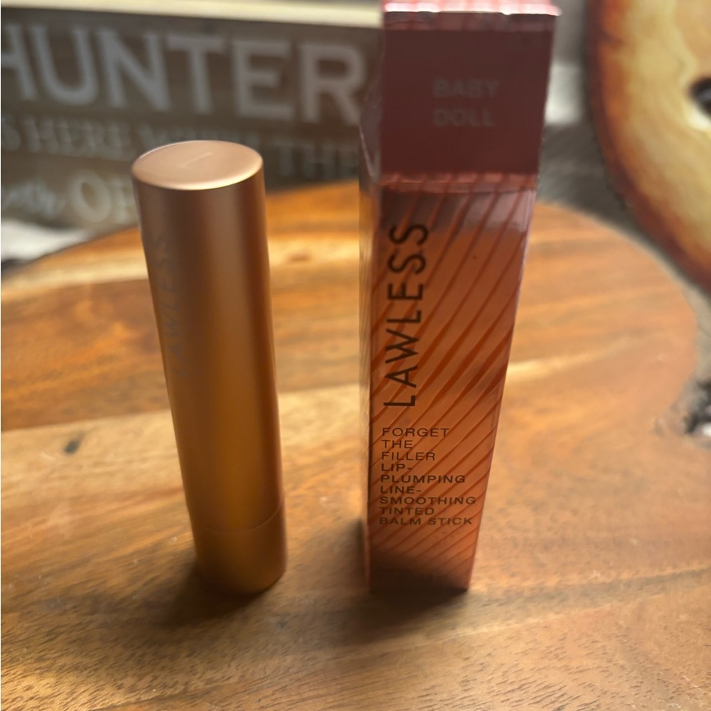 LAWLESS Gold Lip Balm Stick